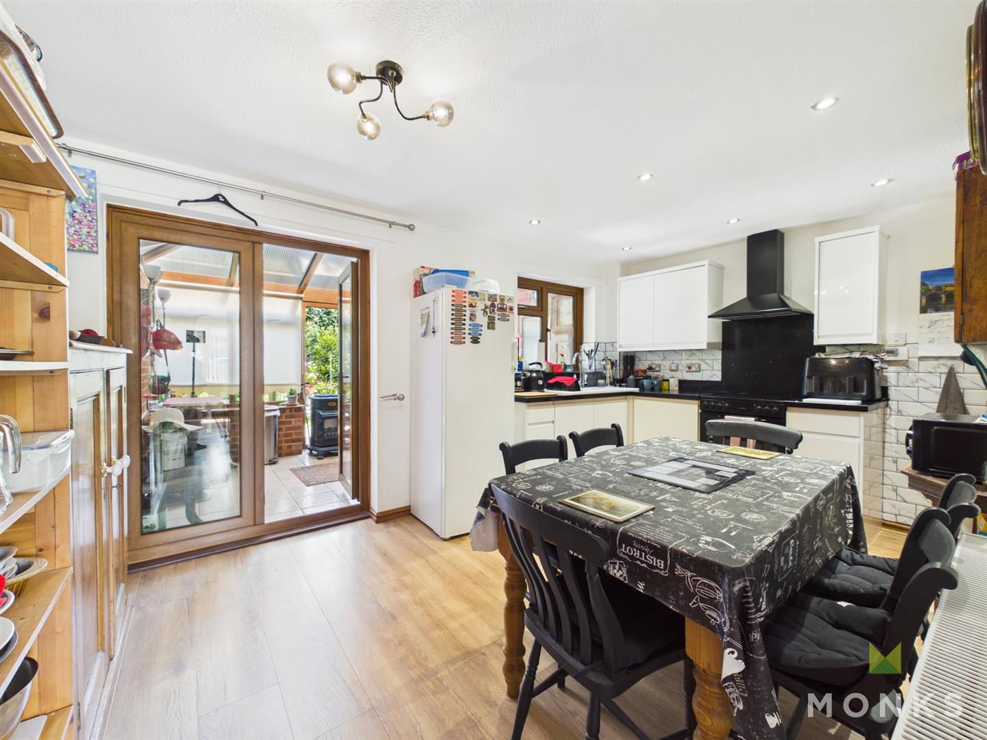 19 Bishops Close, Oswestry, SY11 4LY For Sale